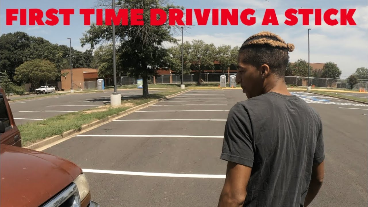 LEARNING HOW TO DRIVE A STICK SHIFT FUNNY REACTION!! 