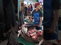 cutting tuna at the traditional market of Sorong City #tunacutting