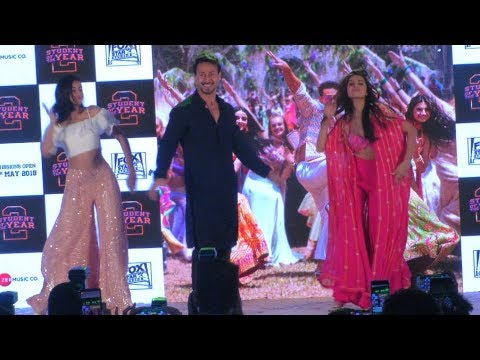Tiger Shroff, Ananya Pandey, & Tara Sutaria Live Dancing On Mumbai Dilli Di Kudiyaan Song | SOTY 2 camera iphone 8 plus apk