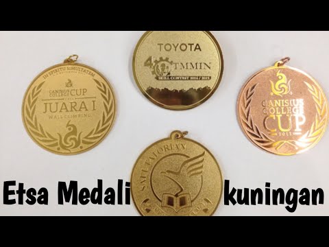 Video: Cara Membuat Medali Chum