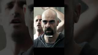 New Guard Pretends to Be a Prisoner to Survive a Riot