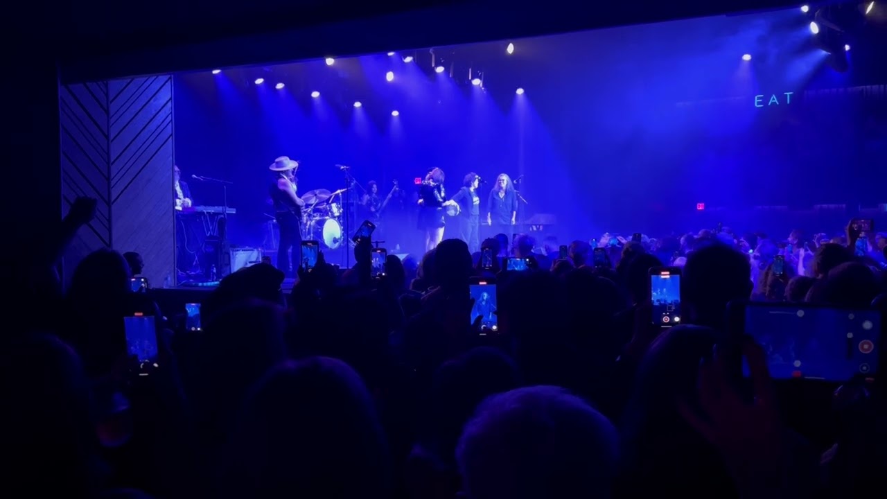 Princess (Maya Rudolph & Gretchen Lieberum) - Lisa Tells a Joke - The Bellwether - 24 Sep 2023