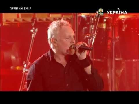 Queen Adam Lambert - Under Pressure Live In Kiev