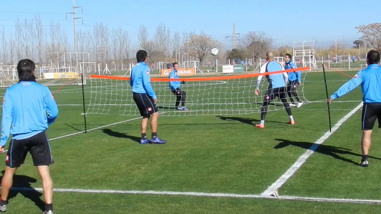 FÚTBOLTENIS EN ENTRENAMIENTO DE BELGRANO YouTube FÚTBOLTENIS EN ENTRENAMIENTO DE BELGRANO YouTube