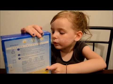 How to make Triple Chocolate Cupcakes! (4 year old)