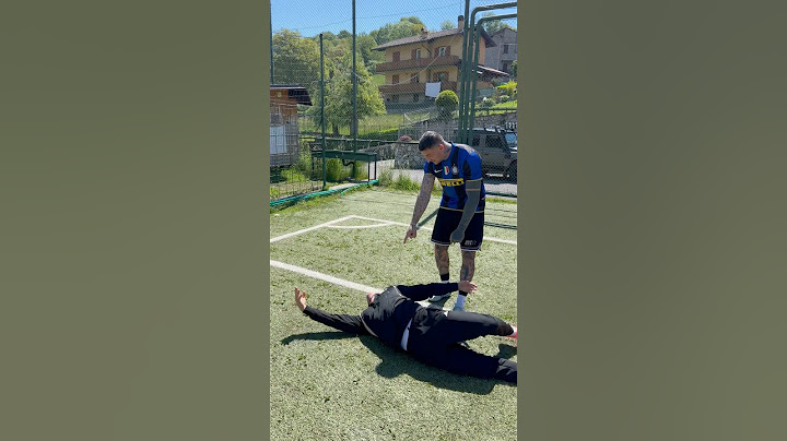 POV: QUANDO GIOCHI NEL REAL MADRID 😂❤️ #pov #calcio #football #empi #viralshort #realmadrid