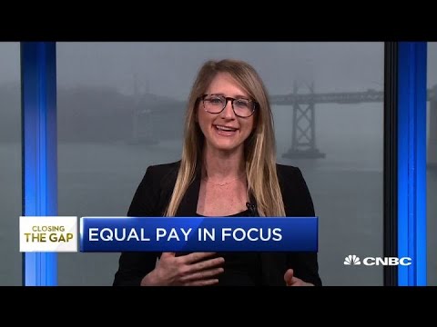  Companies need to look at more than just salary in closing pay gap