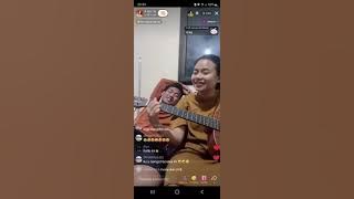 AULIA LIVE TIK TOK TERBARU HARI INI BARENG ADIK SAMBIL MAIN GITAR