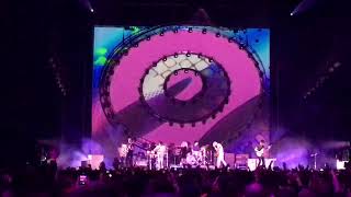 Paramore - Rose-Colored Boy (with Whitney’s I Wanna Dance...) (Live @ London O2 Arena. 12-01-18)
