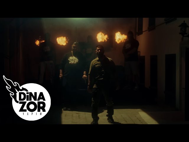 Decrat - Yalan Dünya (feat. Yener Çevik)