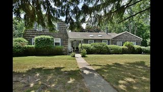 370 W Grand Avenue video tour