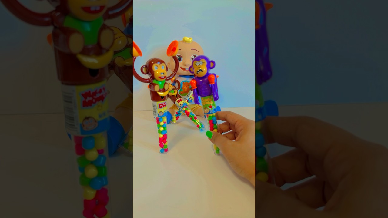 MOST SATISFYING WACKY MONKEY TOY FILLED WITH CANDY