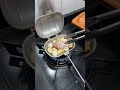 Crispy Garlic & Chicken Pod Pan Sizzle! 🧄🍗