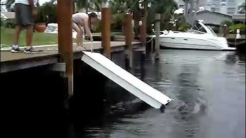 NEW FLOATING PLATFORM, WORK FLOAT, FLOATING DOCK VIDEO