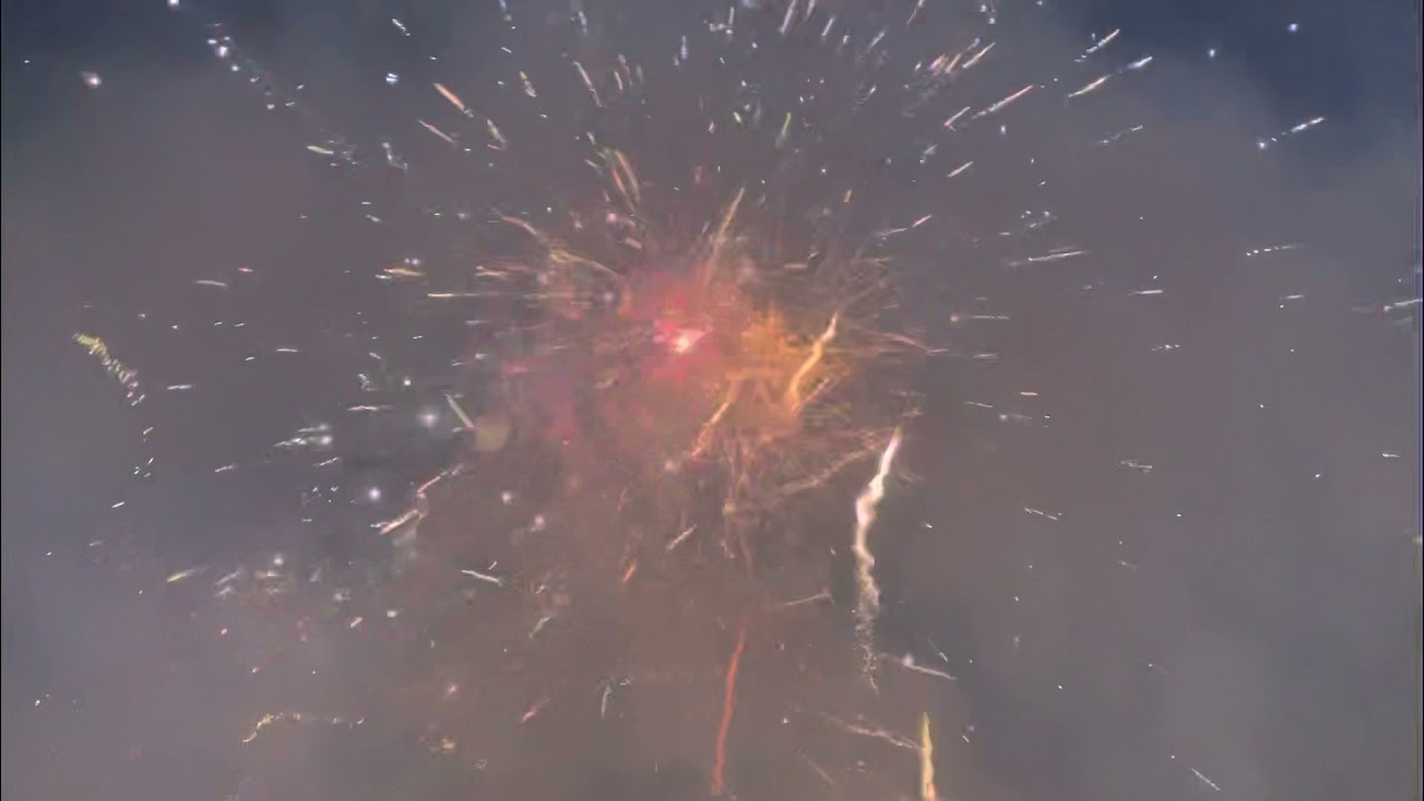 VUURWERK MOLUKSE WIJK LEERDAM 2021-2022