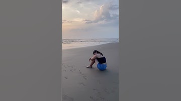 Outdoor beach shoot | Natural light portraits | BTS 🔥 | #shorts