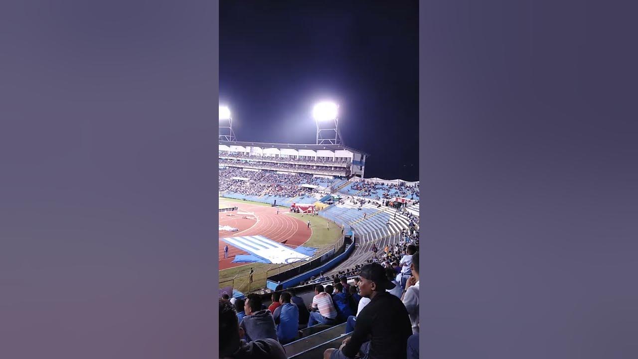 La ola en el estadio olímpico YouTube