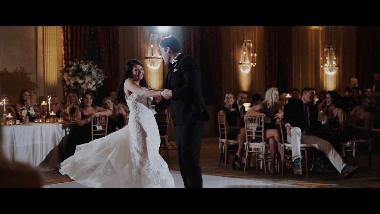 Wedding will make you smile! Texas Wedding at Fort Worth Club + Robert Carr Chapel