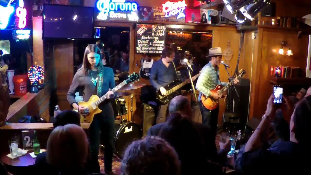 Johnny Stachela Band With Duane Betts - Maui Sugar Mill Saloon 4-10-17 Johnny Stachela Band With Duane Betts - Maui Sugar Mill Saloon 4-10-17