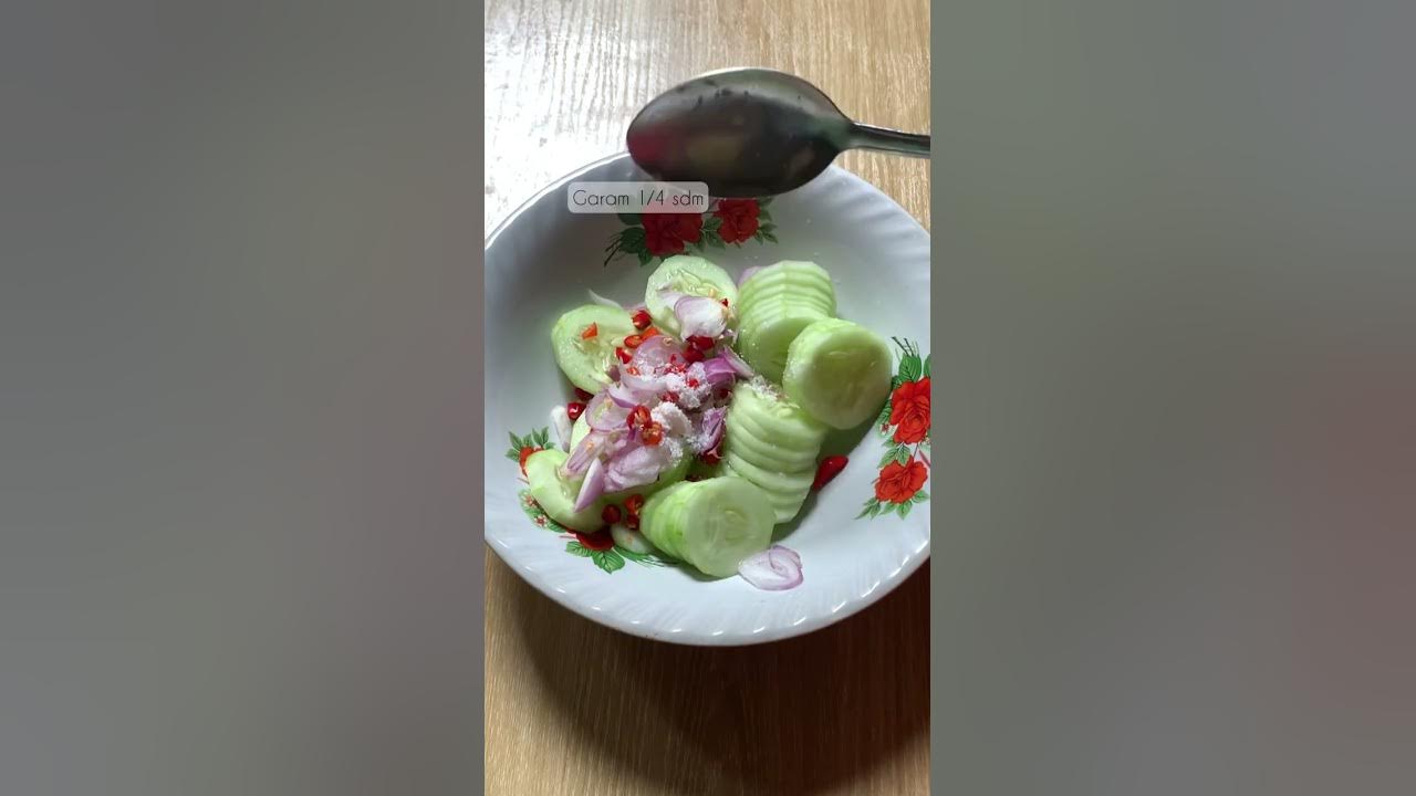 Buat acar timun tanpa cuka yuk...
