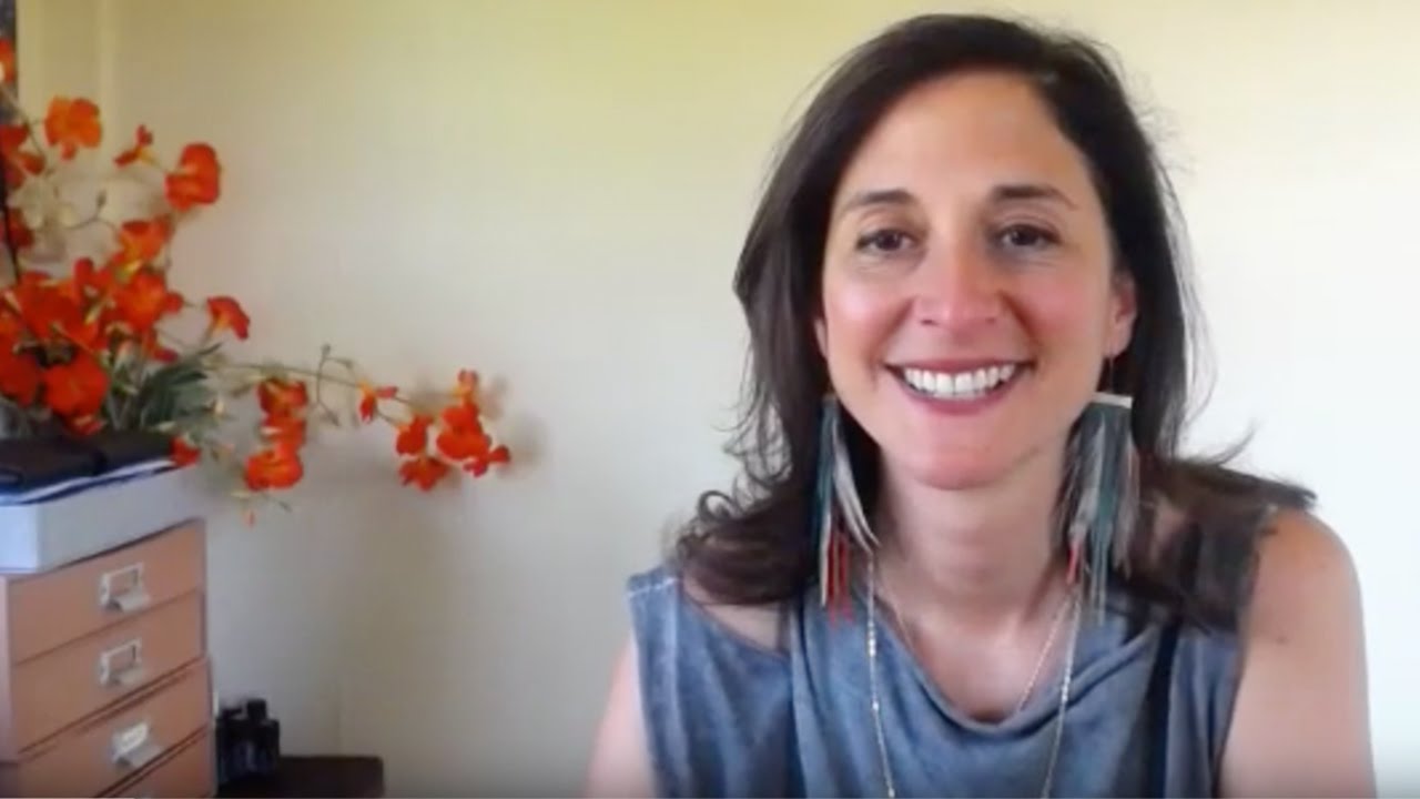 Essential Oils 101: How to Use Ginger Essential Oil - YouTube
