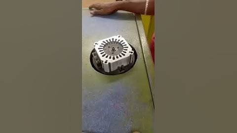 Automatic paper installation machine
