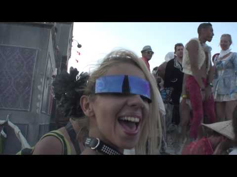 BURNING MAN - DISTRIKT - I FEEL FREE