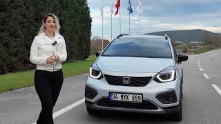 Honda Jazz İncelemesi | Şehir İçin En Mantıklı Hybrid mi? Tasarım, İç Mekân & Sürüş