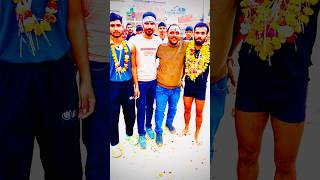 हर दड म एक नय धवक बनत ह