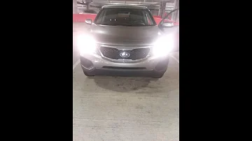 How To Change A Headlight On A 2013 Kia Sorento...