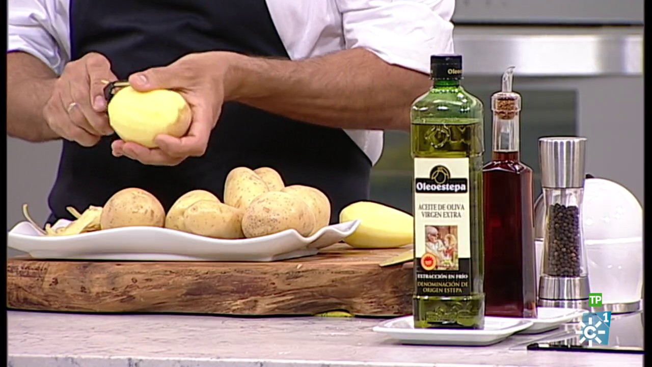 Cómetelo | Patatas guisadas en amarillo