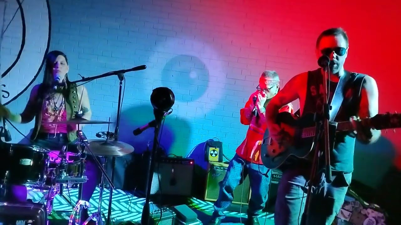 Muddy Ruckus -  Believe in Something by Muddy Ruckus & feat. Sabien Minteer @ Players Oct 16 2025