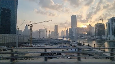 Dubai scenic ride: Silicon Oasis to Business Bay L...