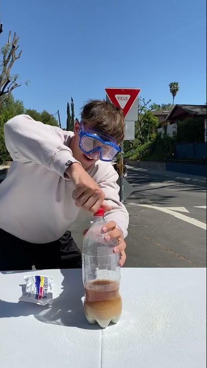 Coke Bottle VS Pool Chlorine!! *BAD IDEA* 😳 - #Shorts