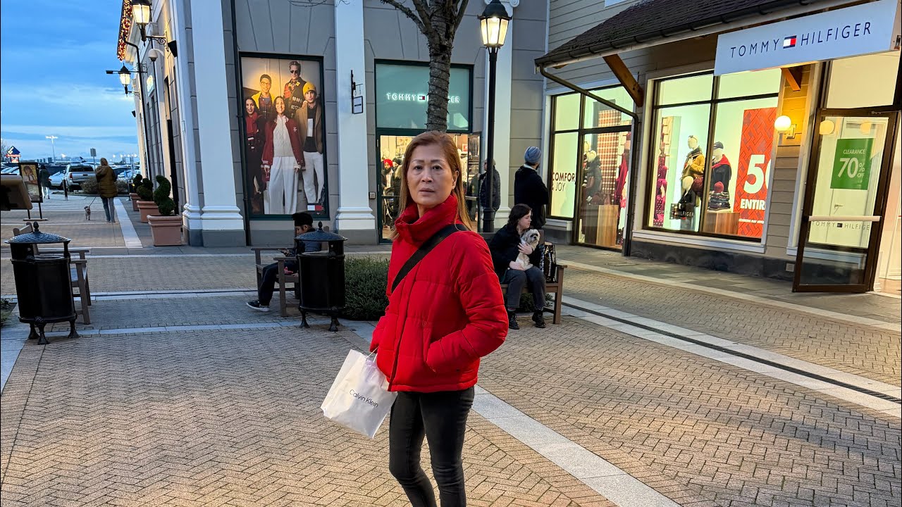 Shopping at McArthurGlen Designer Outlet Vancouver | Deals & Luxury Brands