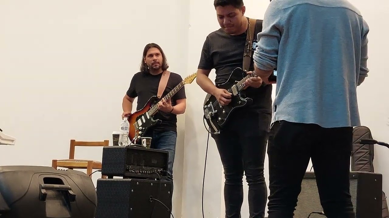 CLINICA DE GUITARRA  CON JAVIER  SERRANO