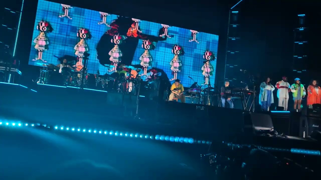 Gorillaz - Punk, Sound Check (Gravity) (Gorillaz Debut LIVE 2025)