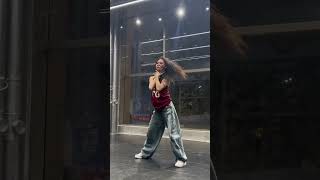 Luxurious Gwen Stefani Cover