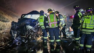 Two people killed in Paris crash involving three vehicles