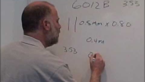 How small can acceptable PCB conductor widths be per IPC standards?