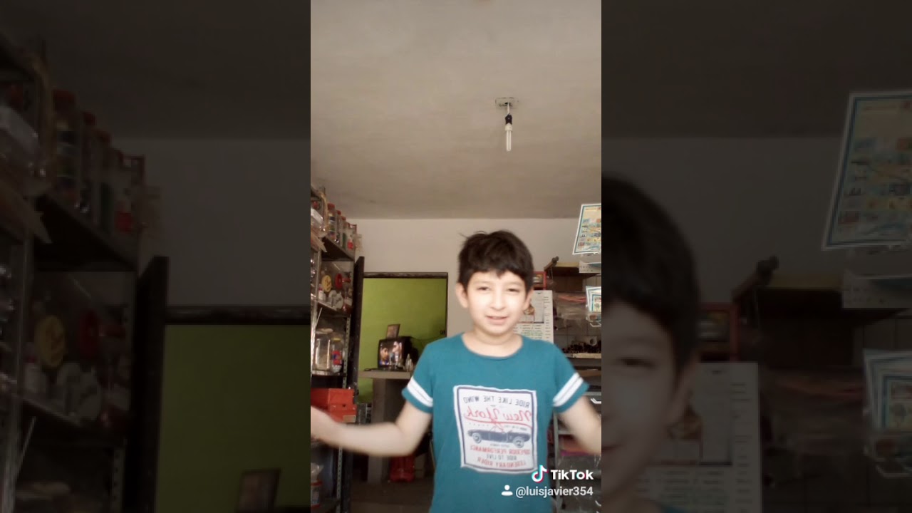 De los compas aprendí versión corta YouTube