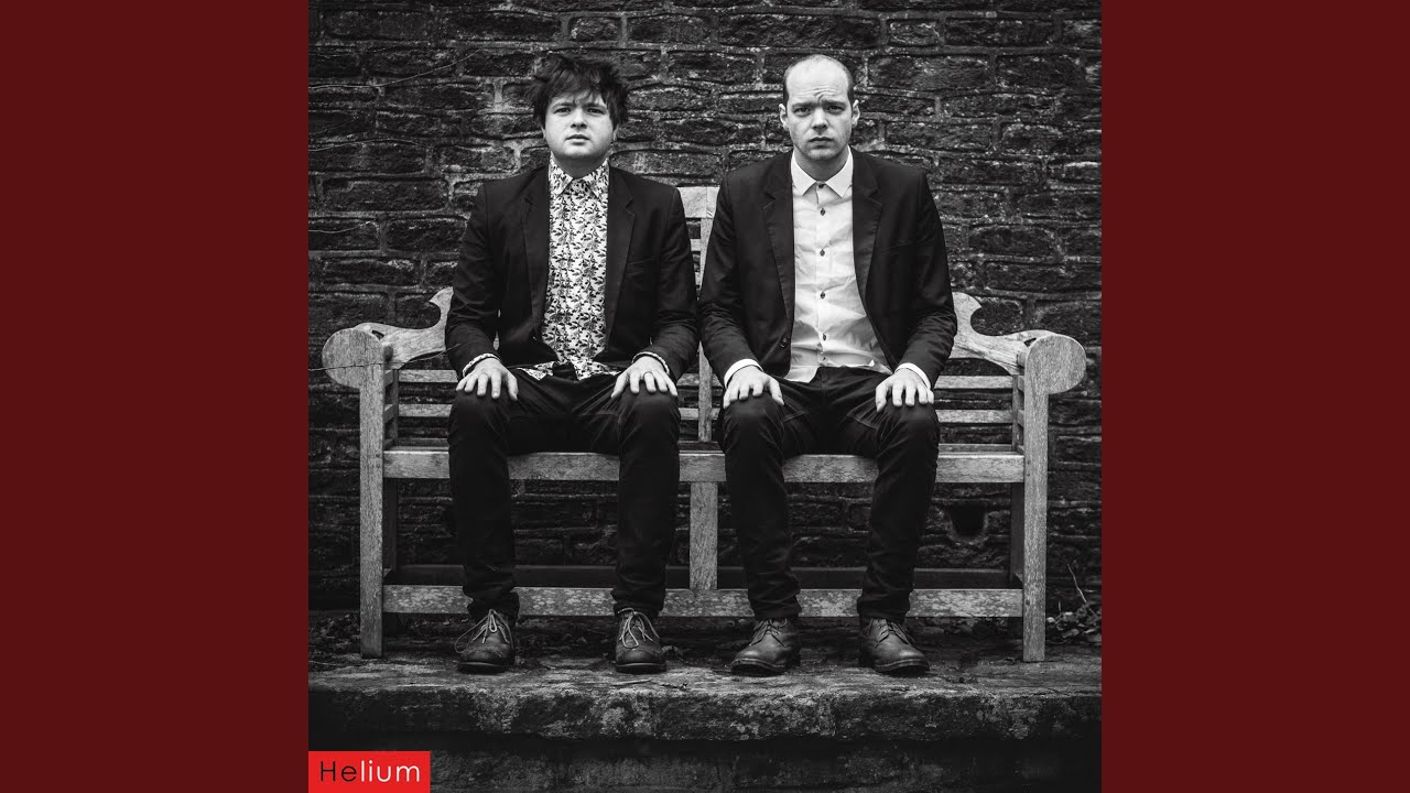 Guarda Mr. Mitchell su YouTube Guarda Mr. Mitchell su YouTube