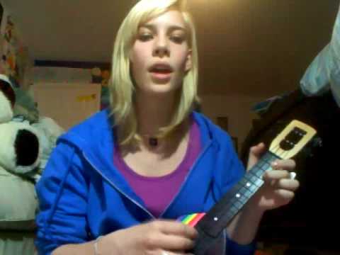 I'm Yours ukulele cover by ellen thompson