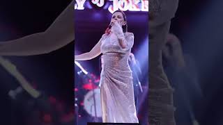 Merve Özbey Helal Ettim Canlı