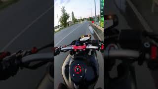 YAMAHA MT 09 NELEGAL RIDER