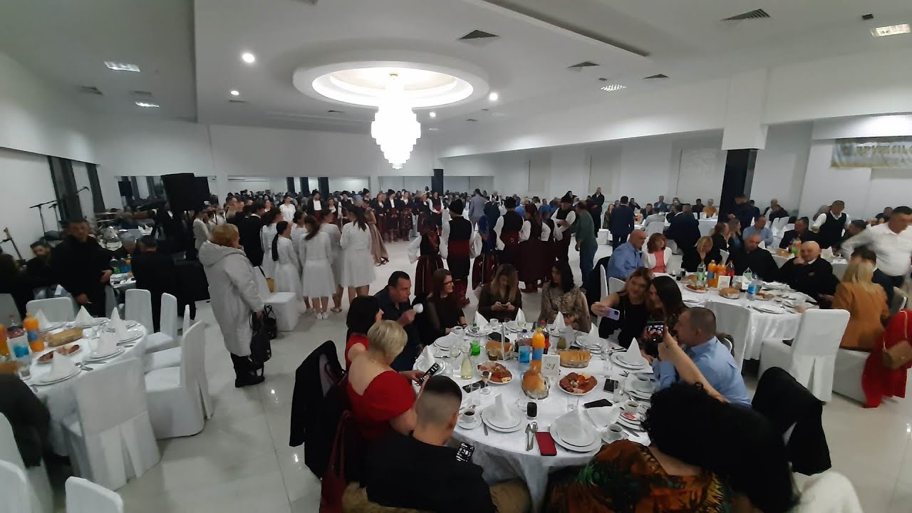 Više od hiljadu Tuzlaka na tradicionalnom druženju