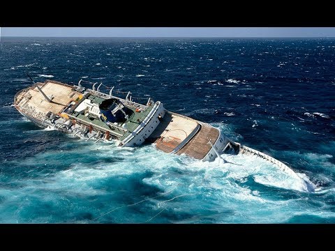 Top 5 Sinking Ship Scary Footage