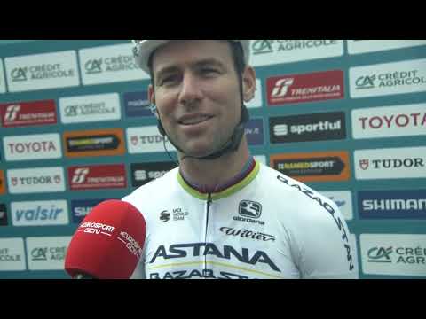 Wideo: Mark Cavendish w limicie czasu w Tirreno-Adriatico TTT po silnym upadku
