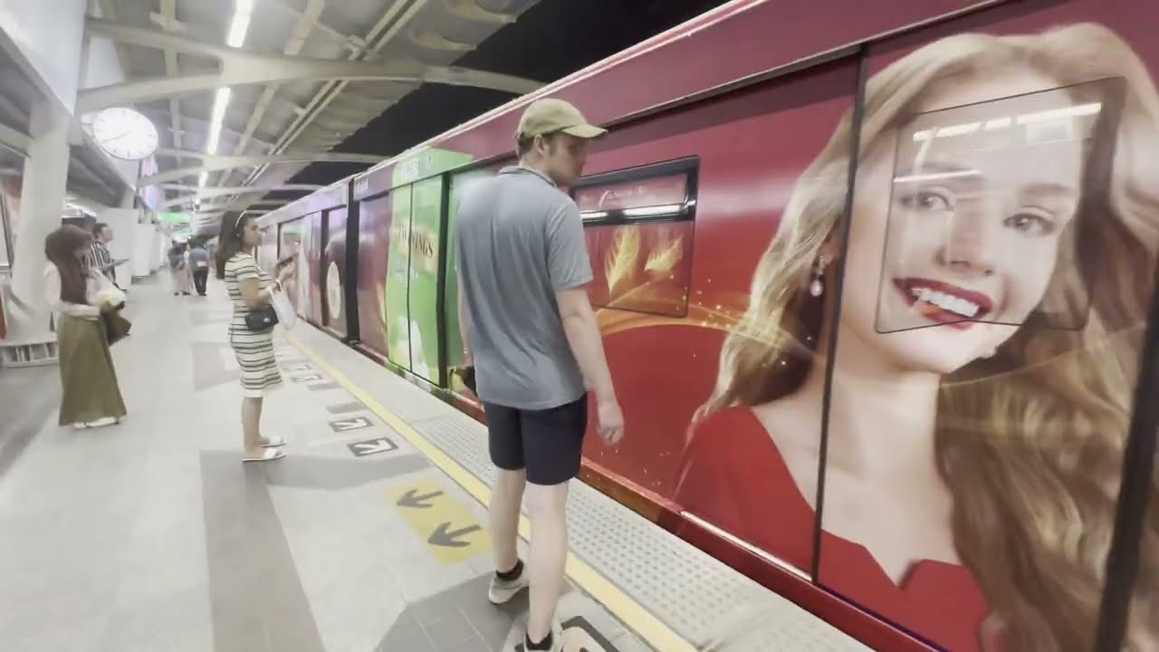 Almost Got Killed In A Tuk Tuk: A Bangkok Night Adventure