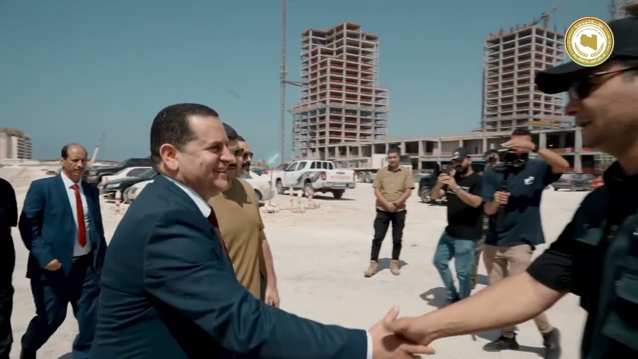 جولة المهندس بالقاسم خليفة حفتر داخل مشروع تطوير منطقة جليانة ومشروع صيانة وتطوير فندق تيبستي.